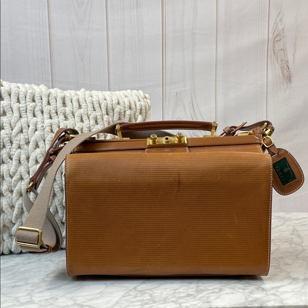 Gucci tan vintage bag